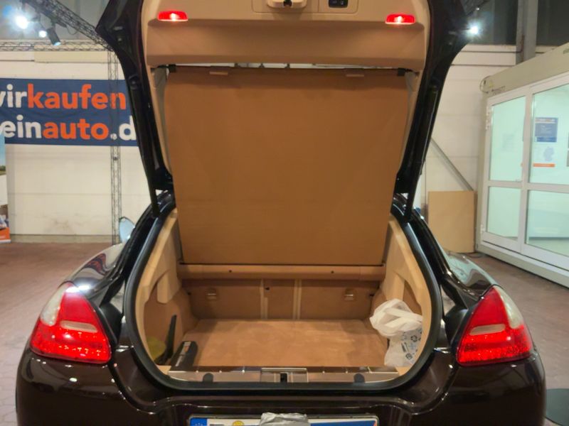 Porsche Panamera S — zdjęcie 10