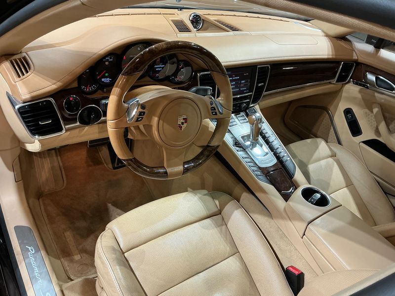 Porsche Panamera S — zdjęcie 12