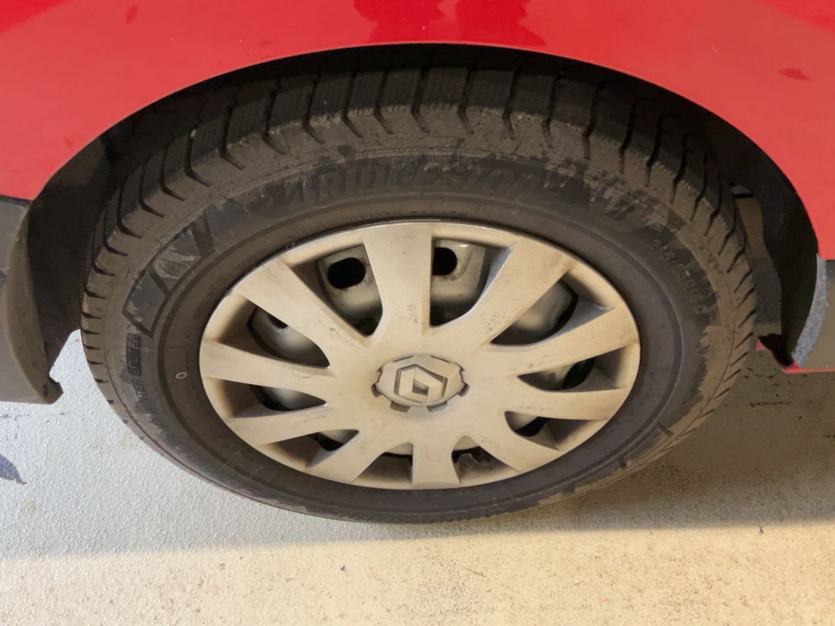 Renault Trafic 2020 — photo 10