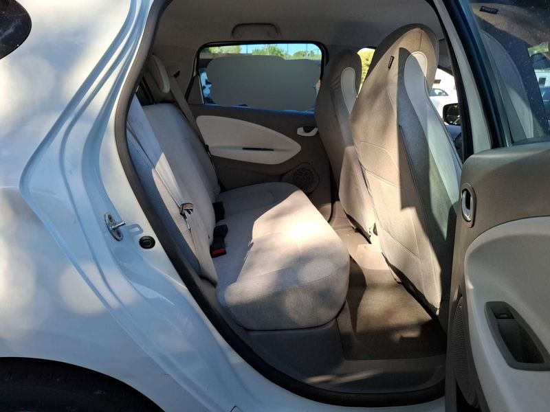 Renault Zoe electric drive 43 kW Zen — zdjęcie 14