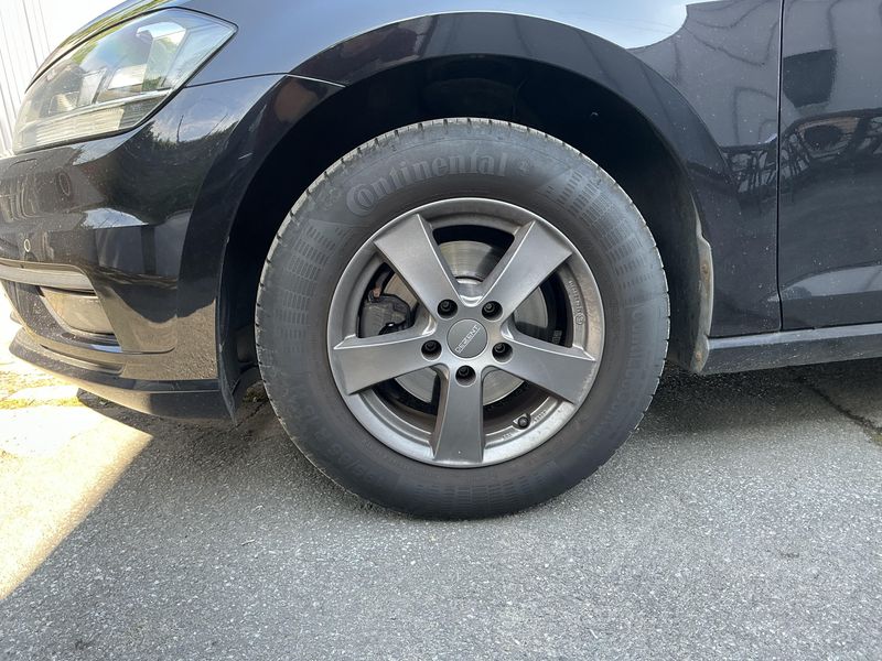 Volkswagen Golf VII 1.0 TSI Trendline BlueMotion Tech 2018 – снимка 3