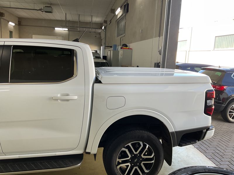 Ford Ranger 2.0 TDCi EcoBlue Limited 4WD Doppelkabine — zdjęcie 24