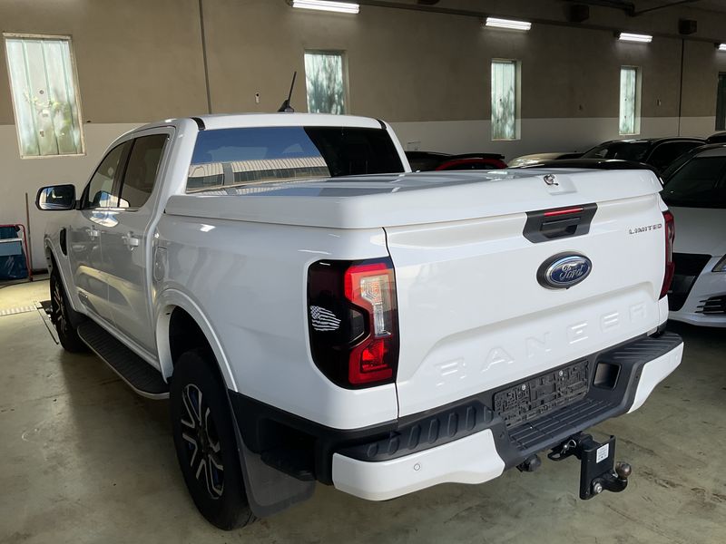 Ford Ranger 2.0 TDCi EcoBlue Limited 4WD Doppelkabine — zdjęcie 25