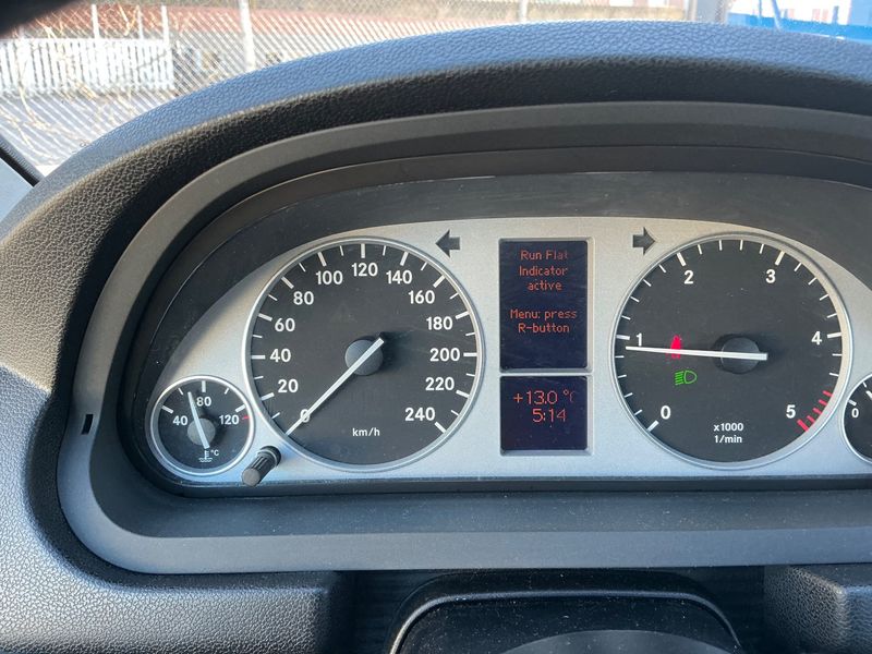 Mercedes-Benz B-Klasse B 200 CDI Standard — zdjęcie 4