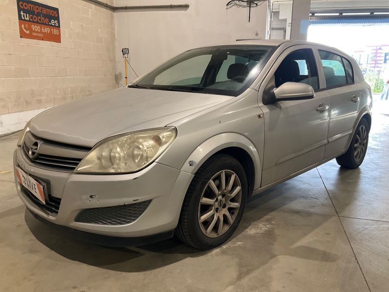 Opel Astra 1.6 Enjoy — zdjęcie 1