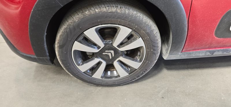 Citroen C3 1.2 PureTech Elle 2019 – снимка 3