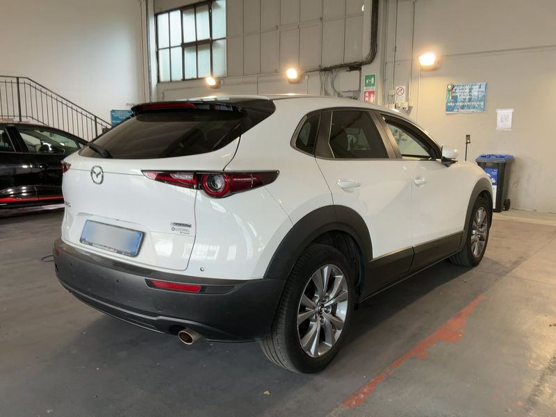 Mazda CX-30 2.0 Skyactiv-G Mild-Hybrid Executive 2WD — zdjęcie 6