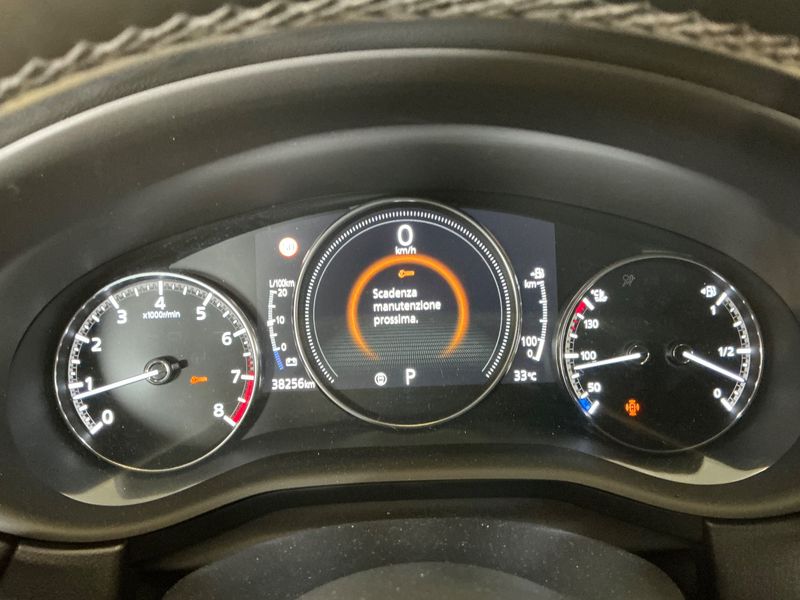 Mazda CX-30 2.0 Skyactiv-G Mild-Hybrid Executive 2WD — zdjęcie 13