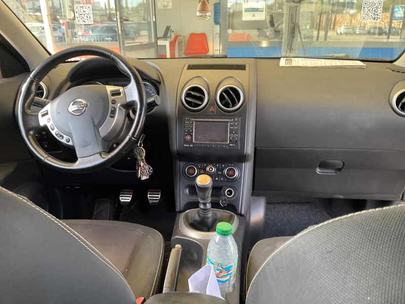Nissan Qashqai 1.5 Turbodiesel Tekna Sport — zdjęcie 12
