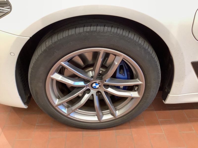 BMW 5er 530e M Sport 2020 – снимка 3