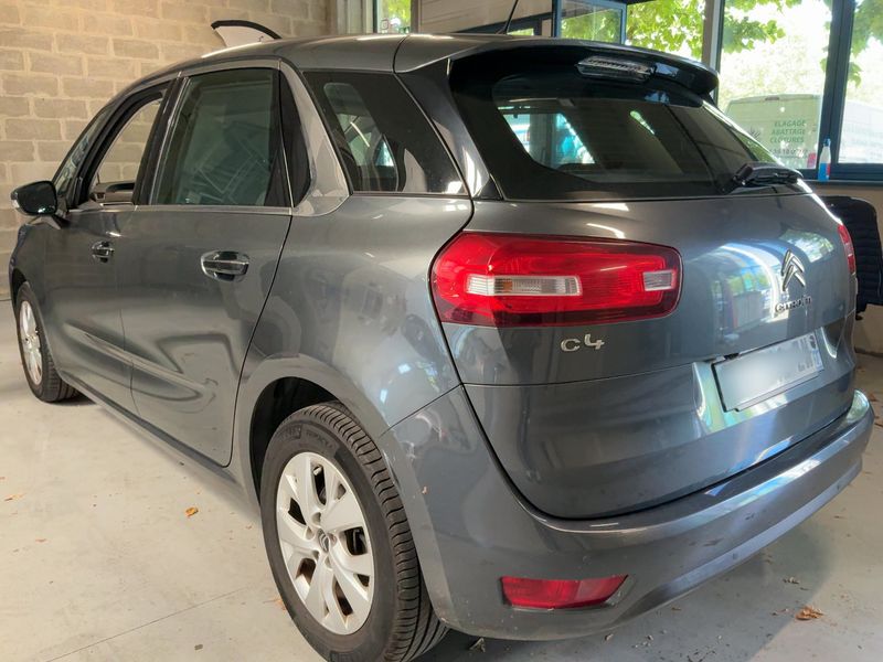Citroen C4 Picasso 1.6 e-HDi Intensive — zdjęcie 3