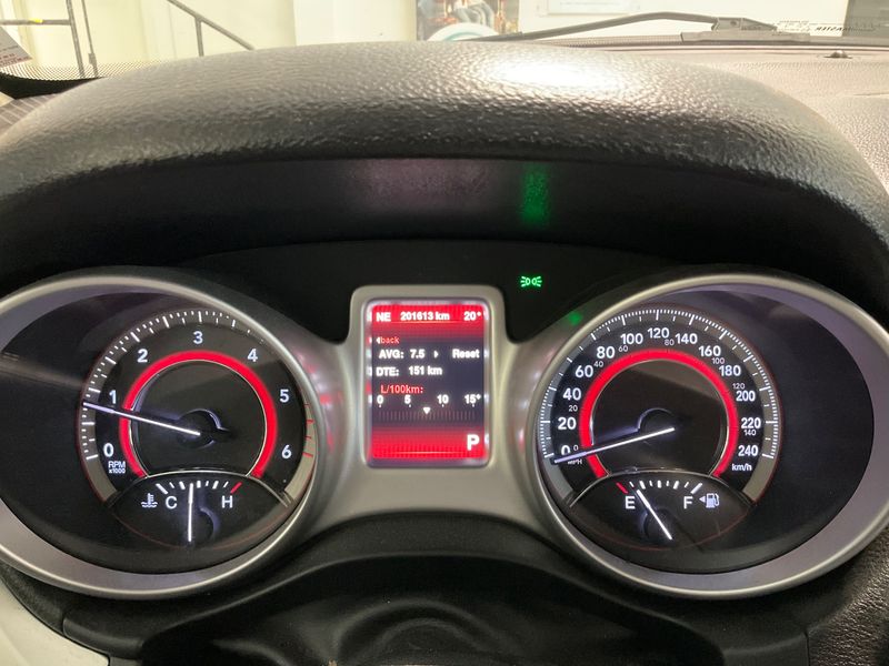 Fiat Freemont 2.0 Multijet Black Code AWD — zdjęcie 13
