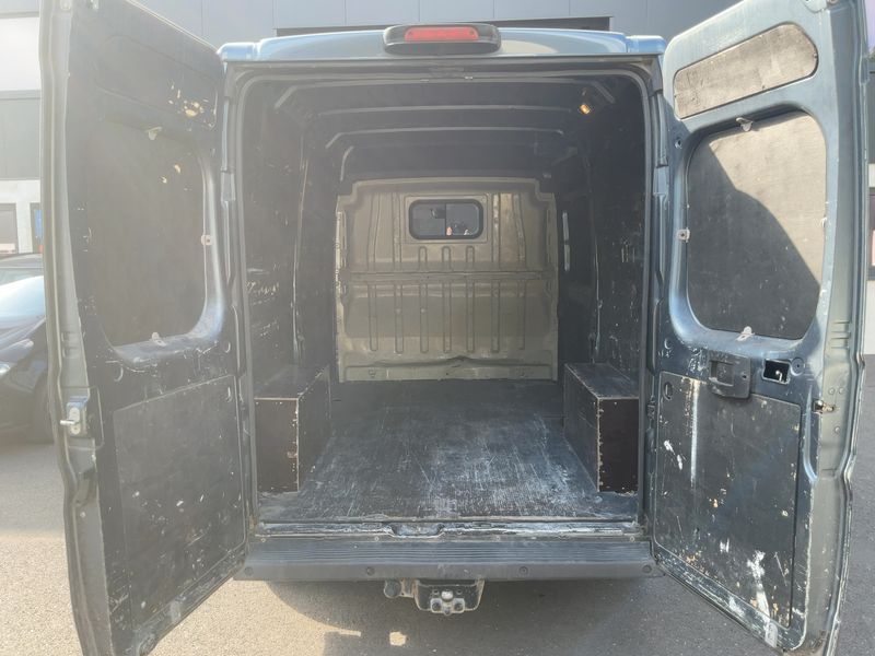 Peugeot Boxer 2.0 Blue-HDi 333 L2H2 Komfort — zdjęcie 10