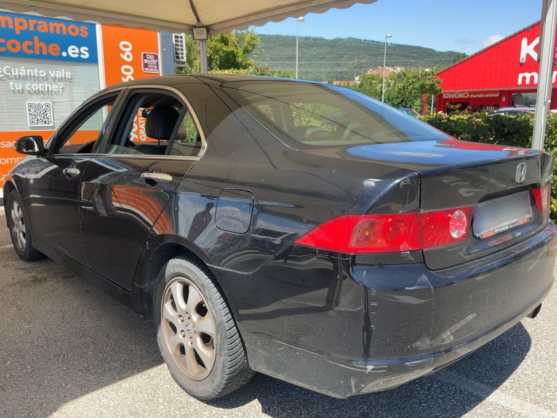 Honda Accord 2.0 VTEC Sport — zdjęcie 3
