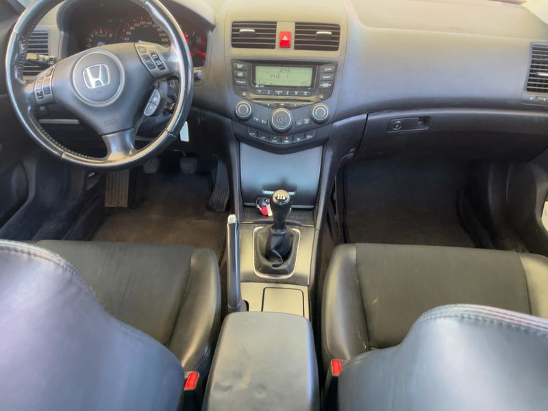 Honda Accord 2.0 VTEC Sport — zdjęcie 12