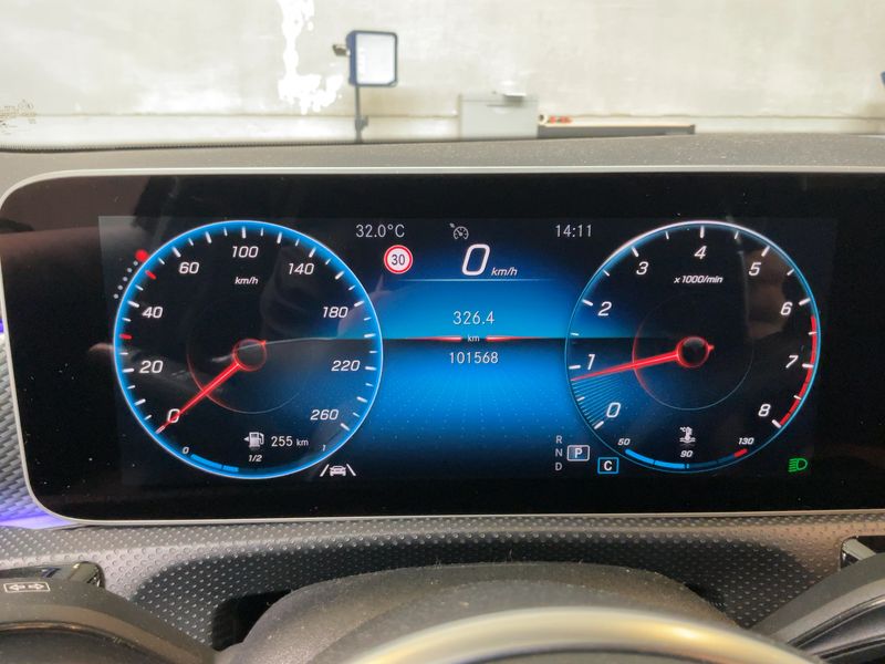 Mercedes-Benz A-Klasse A 180 Progressive — zdjęcie 13