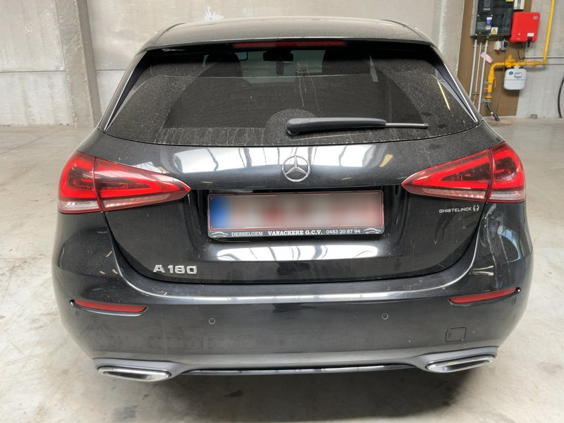 Mercedes-Benz A-Klasse A 180 Progressive — zdjęcie 5