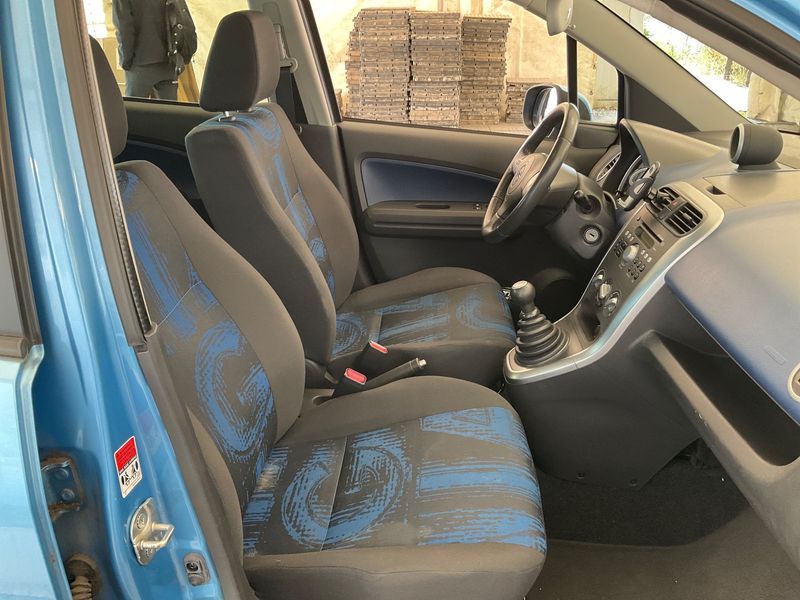 Opel Agila 1.0 Edition — zdjęcie 3