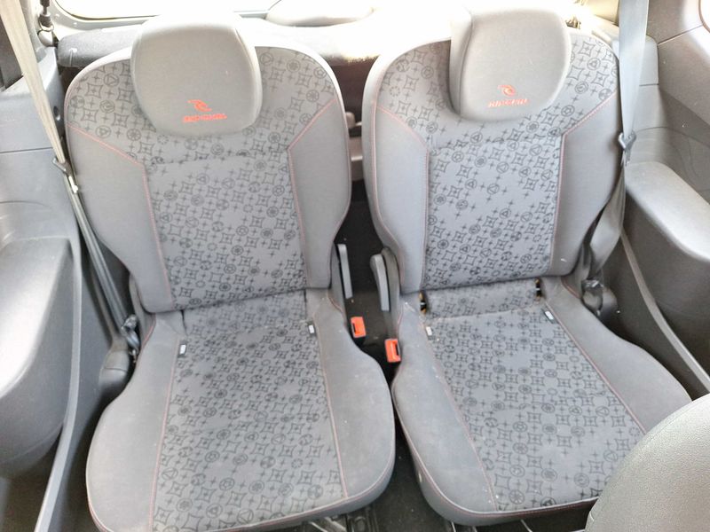 Renault Twingo 1.2 Rip Curl — zdjęcie 13