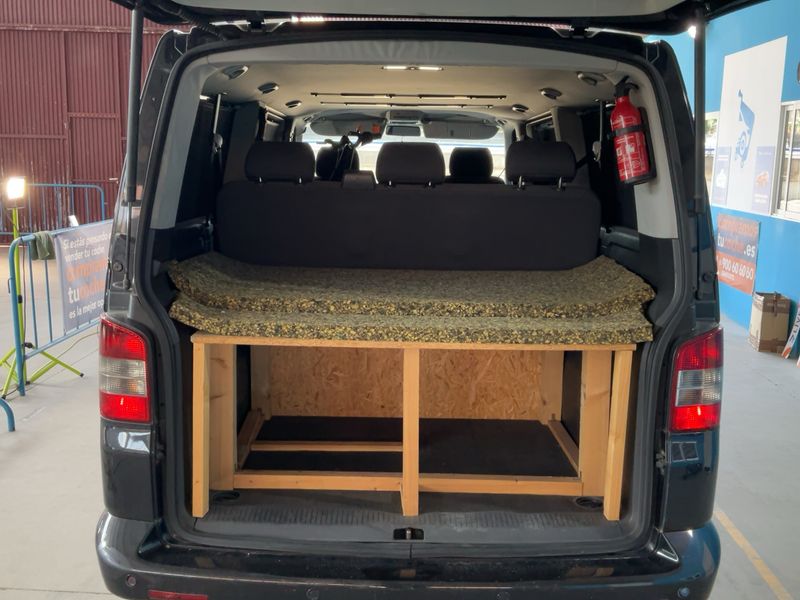 Volkswagen T5 Caravelle 2.5 TDI — zdjęcie 10