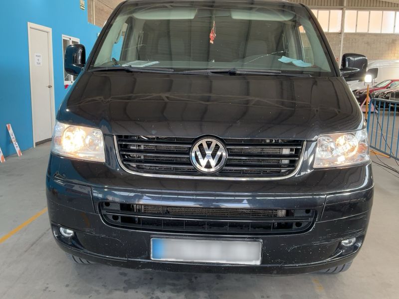 Volkswagen T5 Caravelle 2.5 TDI — zdjęcie 9
