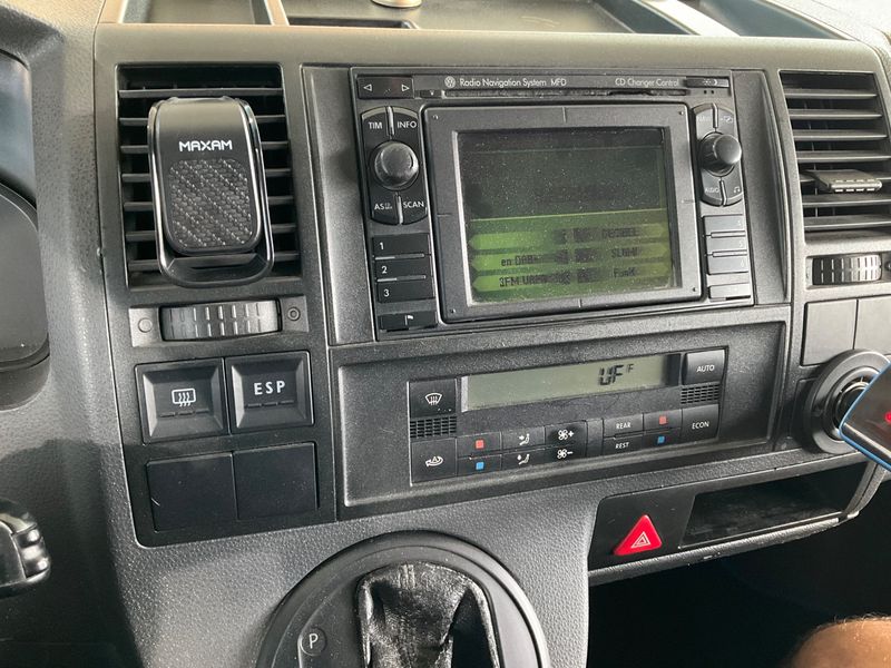 Volkswagen T5 Caravelle 2.5 TDI 2005 – снимка 25