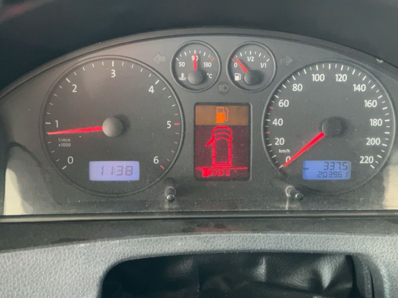 Volkswagen T5 Caravelle 2.5 TDI — zdjęcie 13