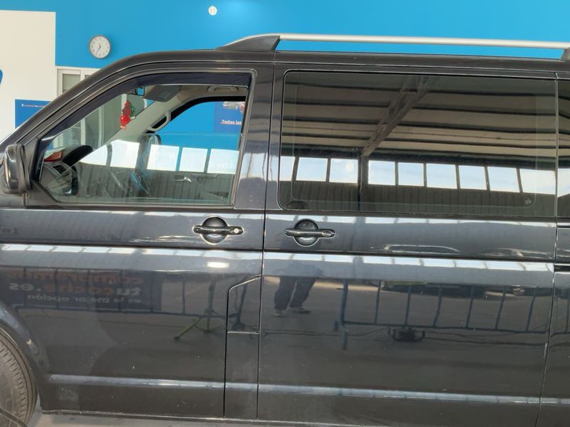 Volkswagen T5 Caravelle 2.5 TDI — zdjęcie 4