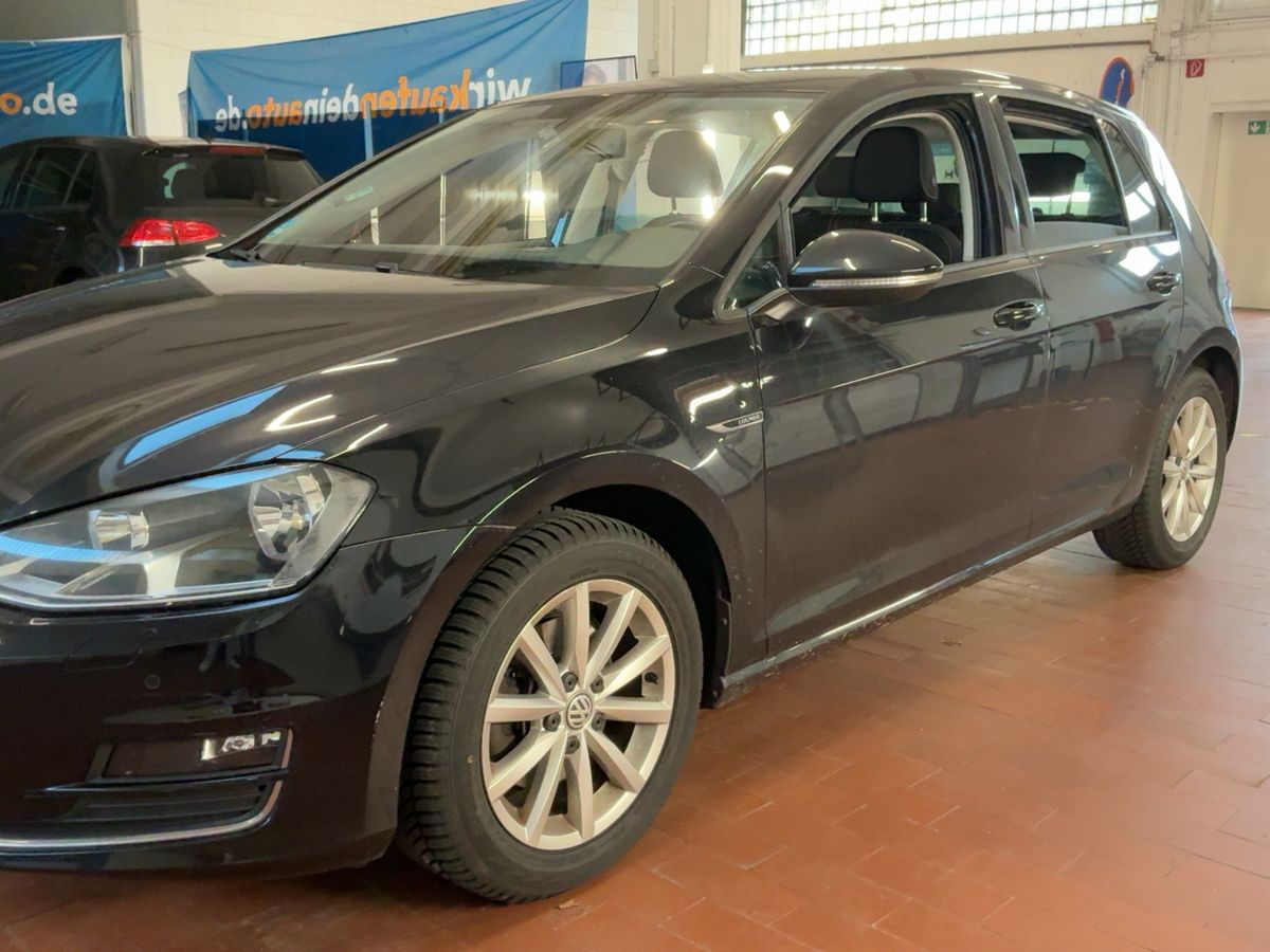 Volkswagen Golf VII 2.0 TDI Lounge BlueMotion Tech