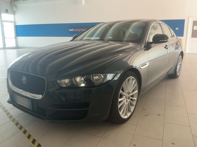Jaguar XE 20d Prestige