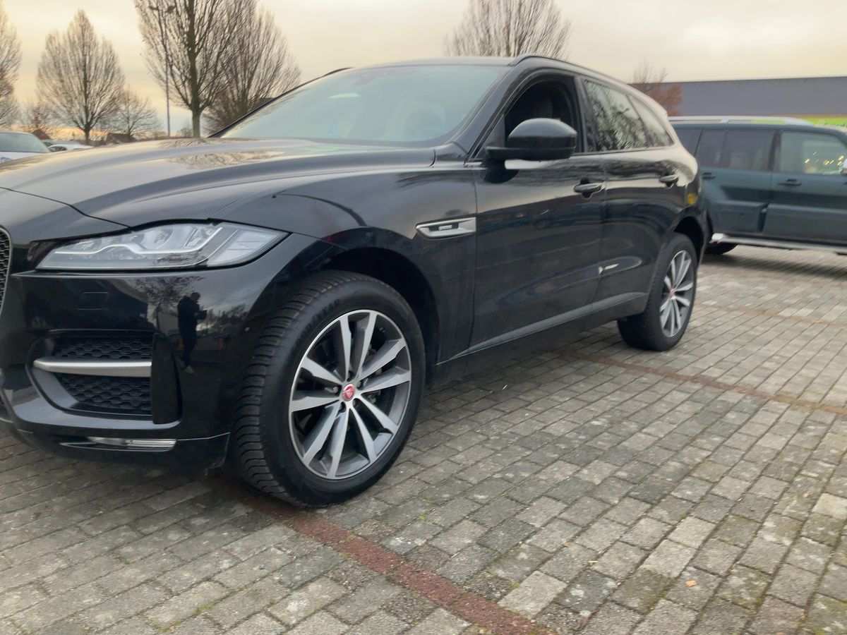 Jaguar F-Pace 30d 300 Sport AWD