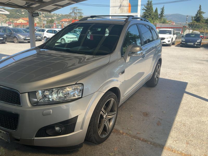 Chevrolet Captiva 2.2 Diesel D LT 2WD — zdjęcie 2