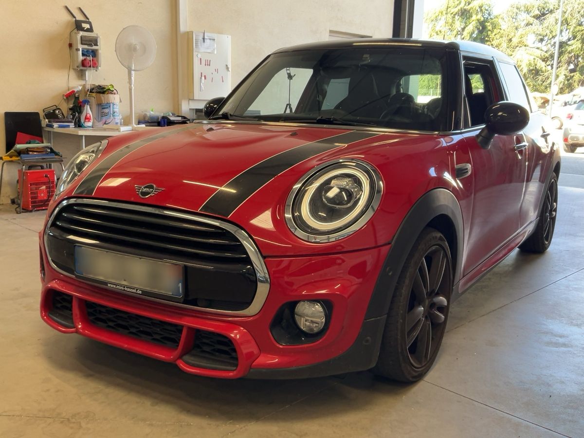 MINI Cooper 2018 — photo 1