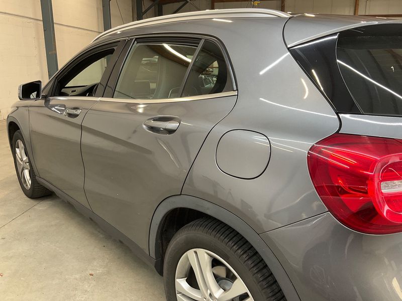 Mercedes-Benz GLA-Klasse GLA 180 Score Urban — zdjęcie 3