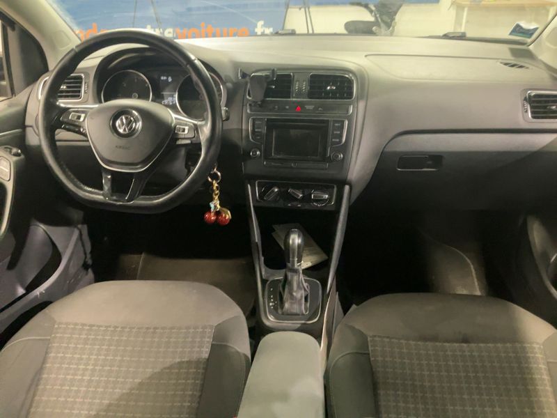 Volkswagen Polo 1.4 TDI Comfortline BlueMotion Tech — zdjęcie 12