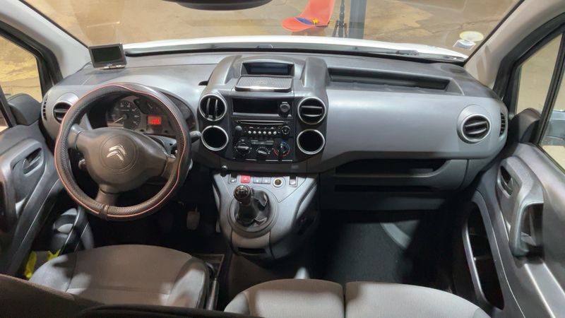 Citroen Berlingo 1.6 Blue-HDi Club L1 — zdjęcie 12