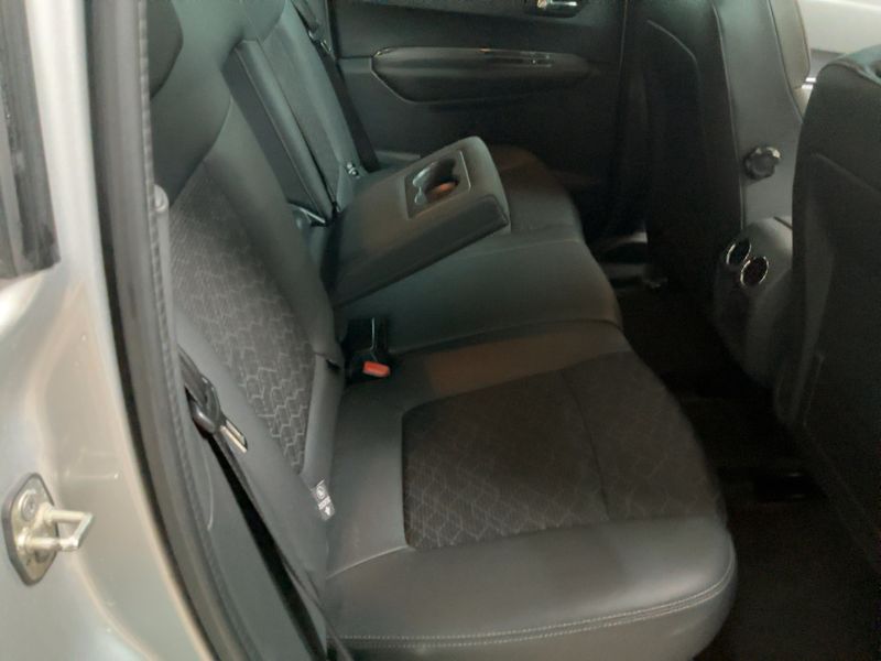 Peugeot 3008 1.6 Blue-HDi Style — zdjęcie 14