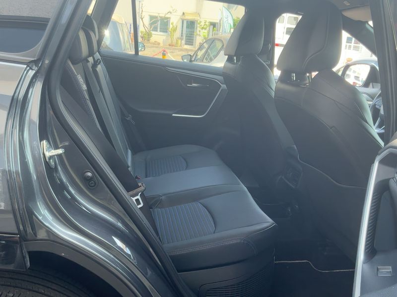 Toyota RAV 4 2.5 Hybrid 4x2 Style — zdjęcie 14