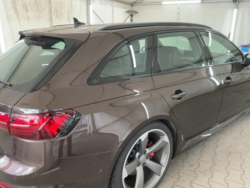 Audi RS 4 2.9 TFSI quattro — zdjęcie 6