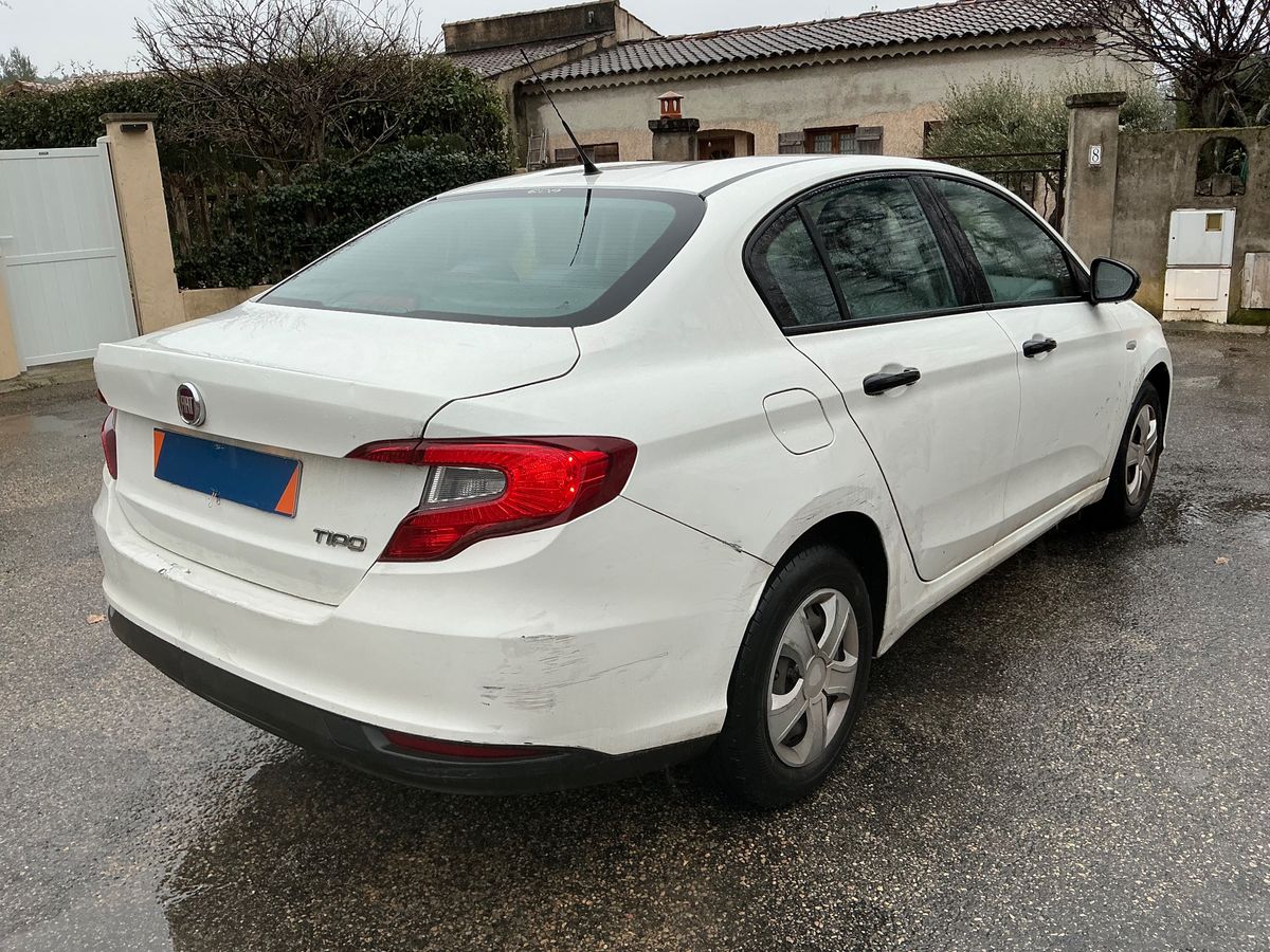Fiat Tipo 2016 — photo 9