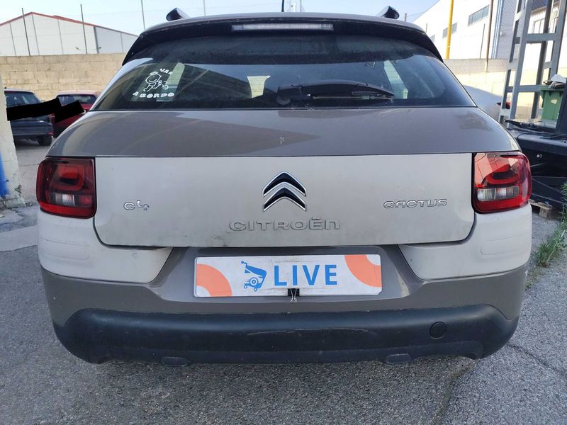Citroen C4 Cactus 1.6 Blue-HDi Feel 2015 – снимка 4