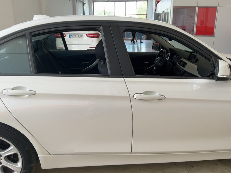 BMW 3er 318d 2014 – снимка 10