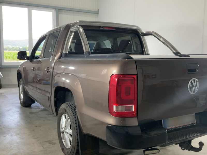 Volkswagen Amarok 2.0 TDI Trendline DoubleCab 4Motion — zdjęcie 3