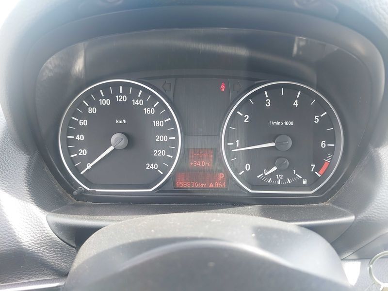 BMW 1er 118i 2008 – снимка 12