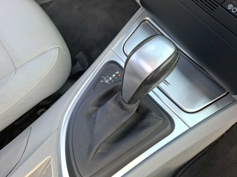 BMW 1er 118i 2008 – снимка 64