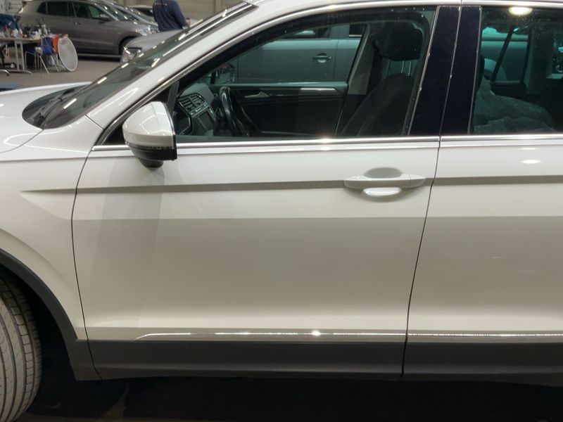 Volkswagen Tiguan 2.0 TSI Highline 4Motion BlueMotion Tech — zdjęcie 4
