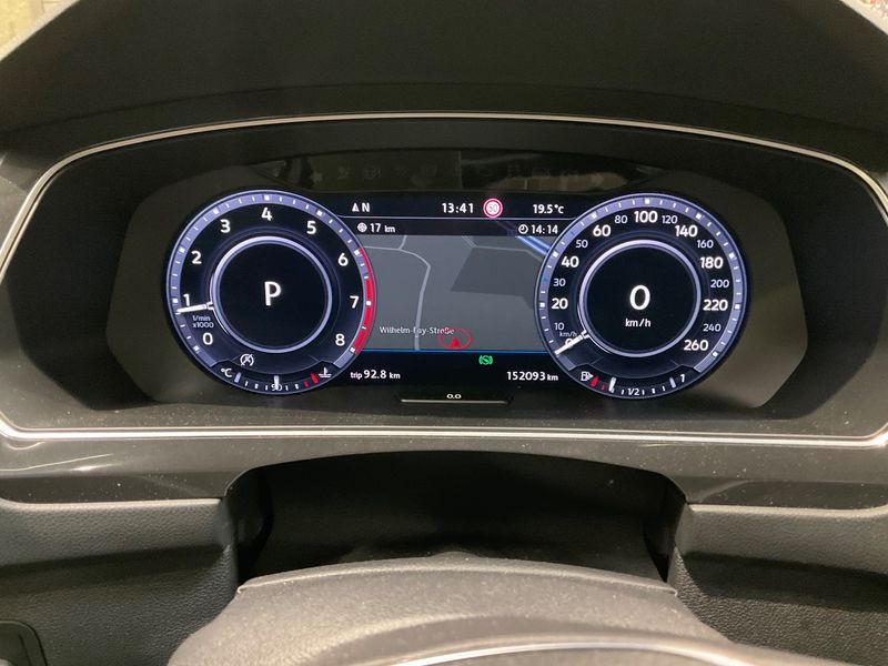 Volkswagen Tiguan 2.0 TSI Highline 4Motion BlueMotion Tech — zdjęcie 13