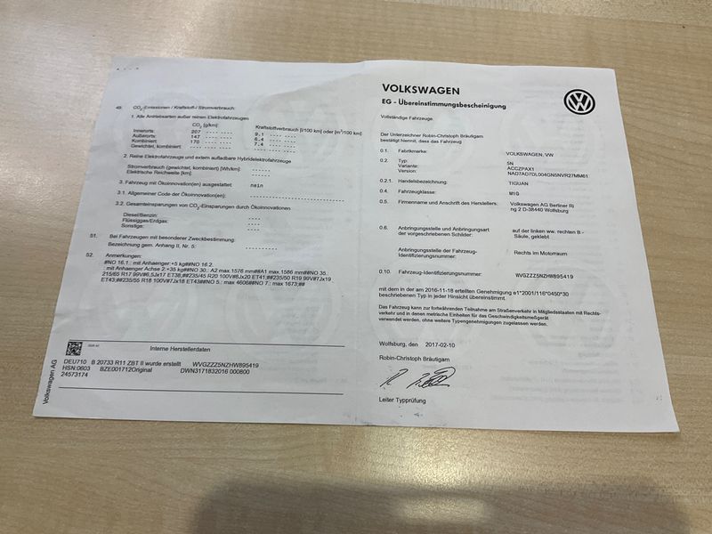 Volkswagen Tiguan 2.0 TSI Highline 4Motion BlueMotion Tech — zdjęcie 16