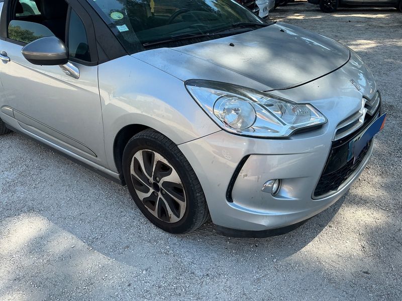 Citroen DS3 1.6 HDi SoChic — zdjęcie 8