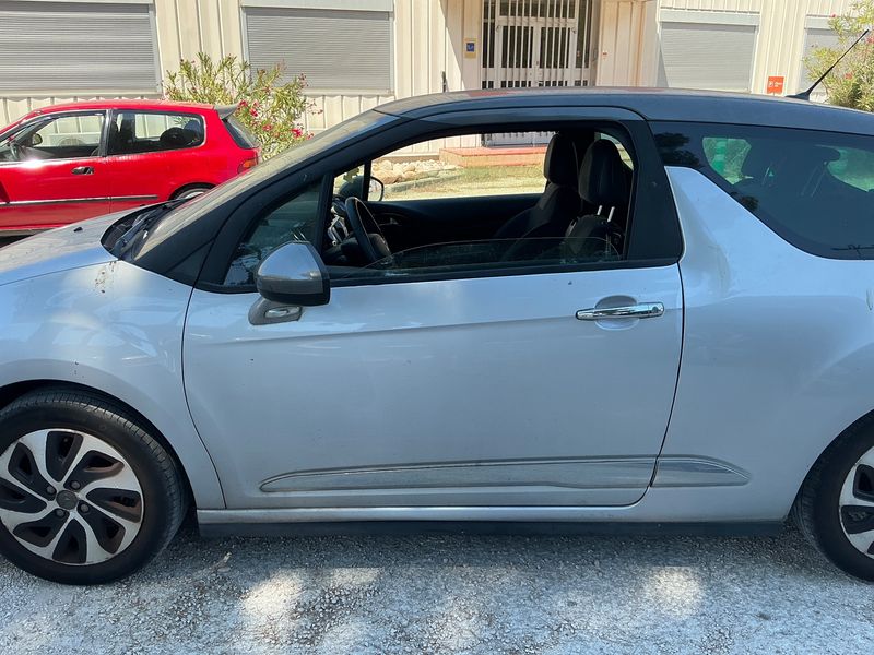 Citroen DS3 1.6 HDi SoChic — zdjęcie 4